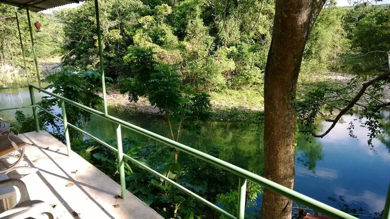 A Pousada Tropical Retreat Munoz