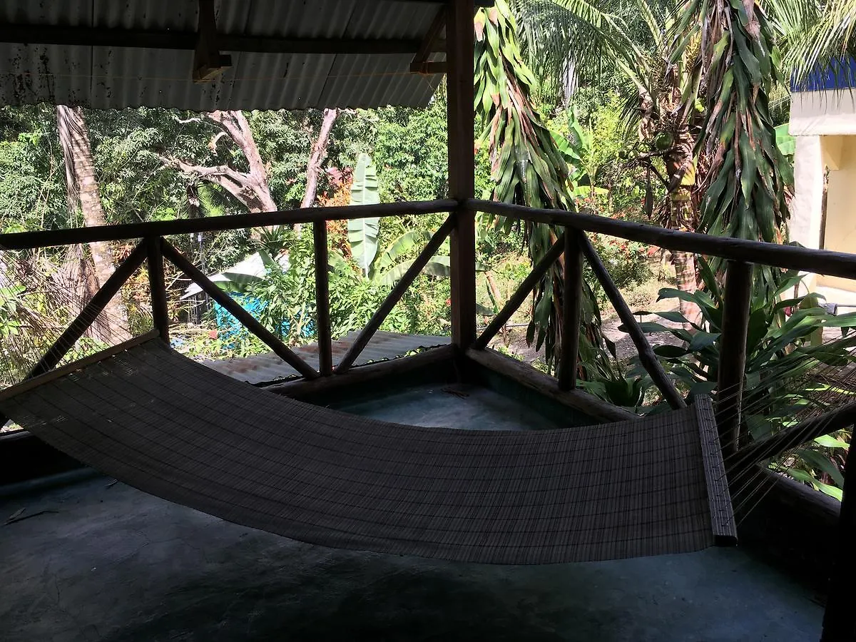A Pousada Tropical Retreat Munoz Albergue