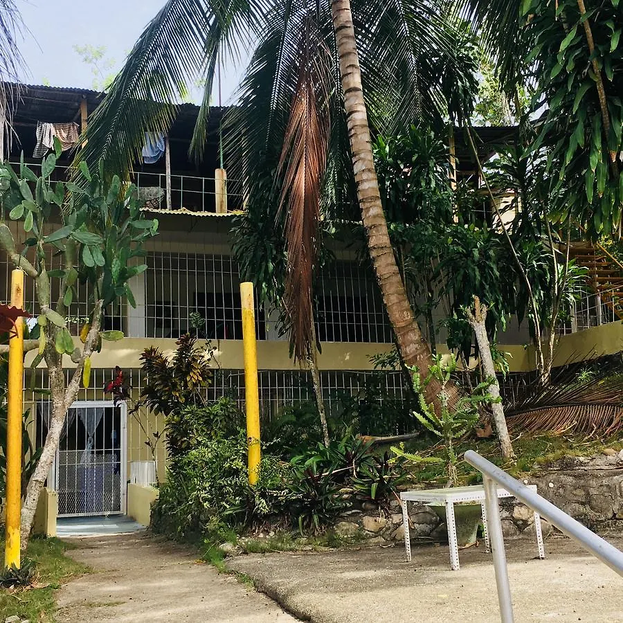 A Pousada Tropical Retreat Munoz Albergue