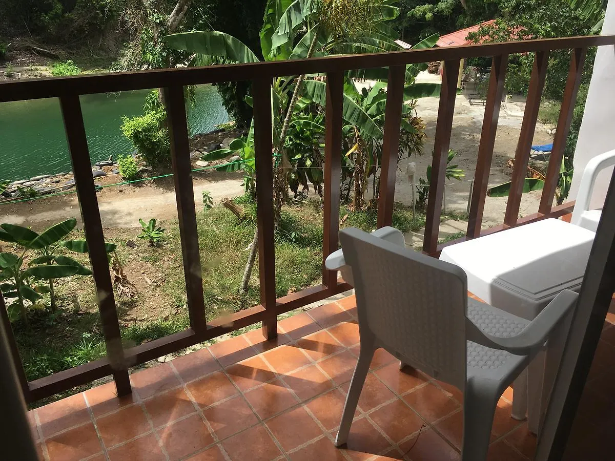 A Pousada Tropical Retreat Munoz